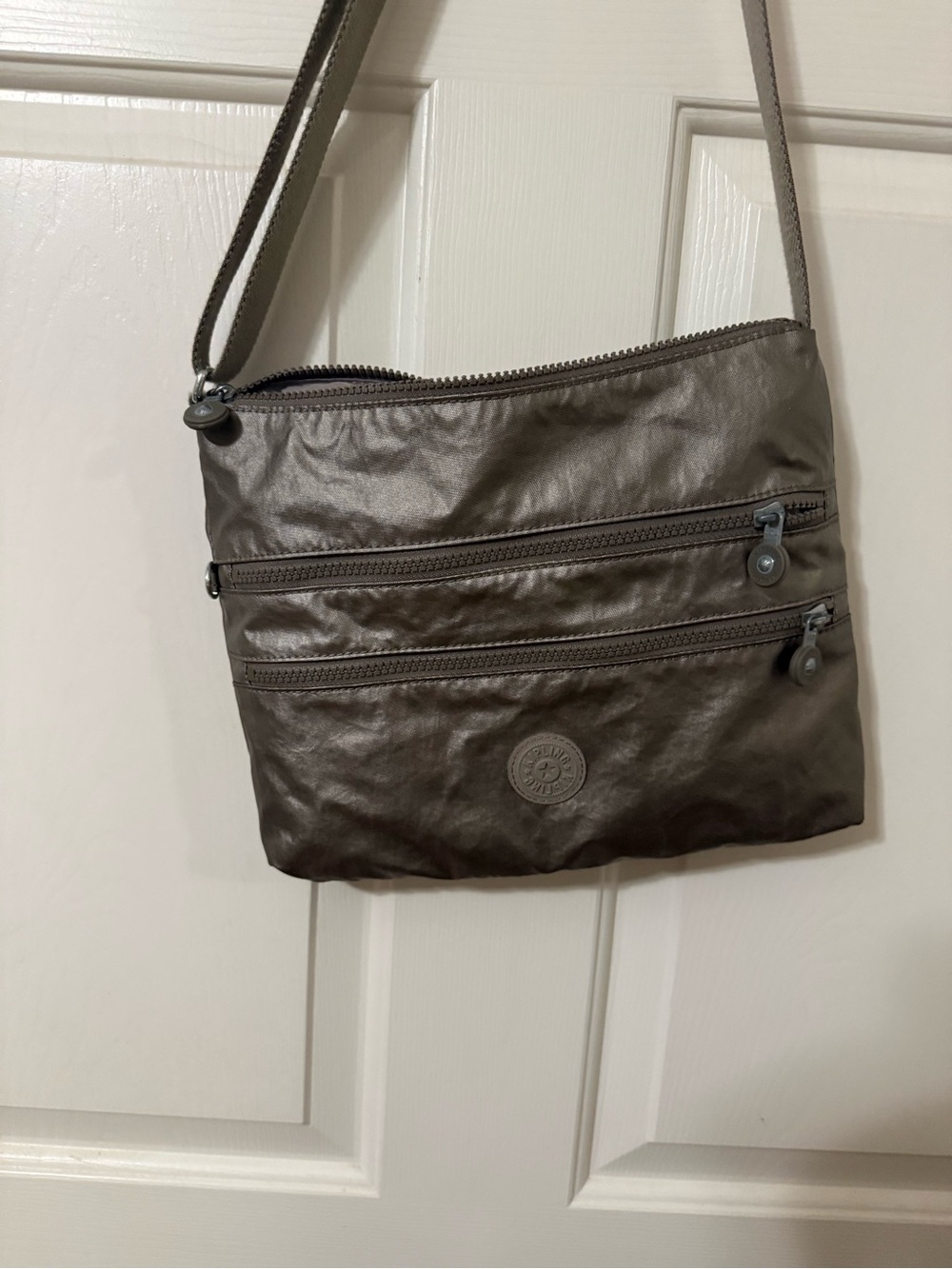 Kipling Messenger Crossbody Bag in metallic gold